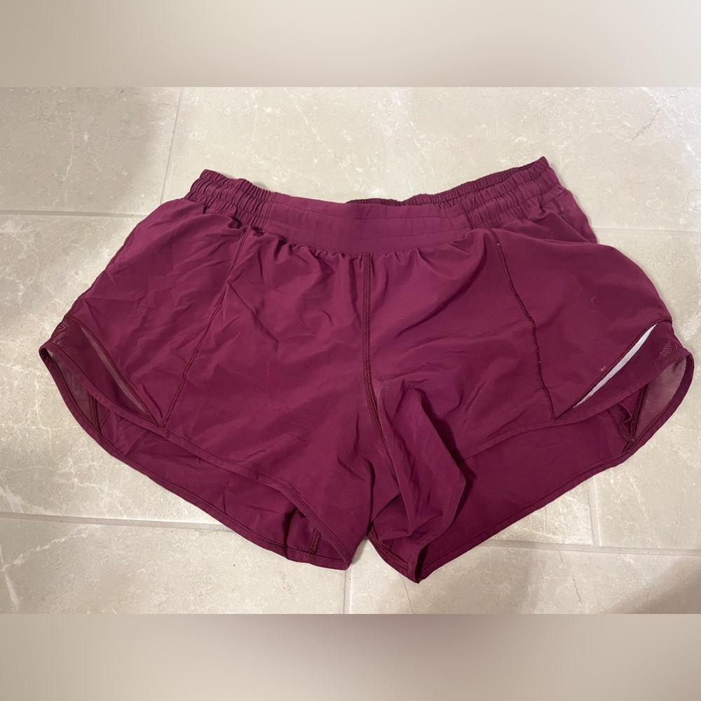 Lululemon Hotty Hot Short